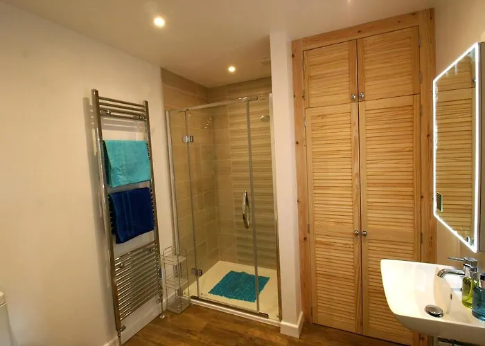 Garden House At The Red House Estate Hébergement de vacances