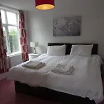 펜션 Garden House At The Red House Estate *